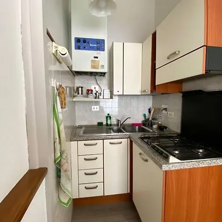 Via Delle Ghiacciaie House Apartament *